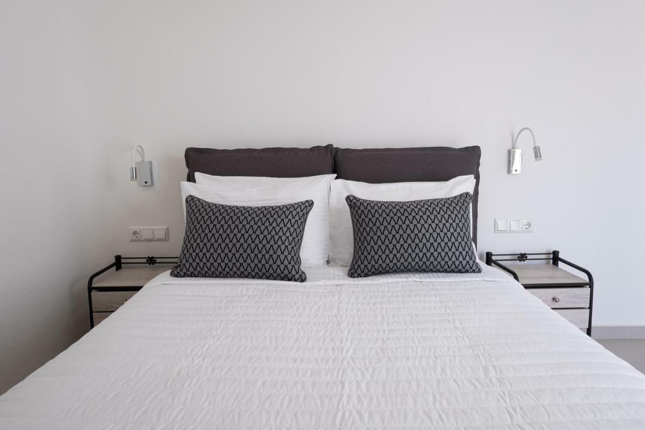 Santoterra Antigua Suites Karterádosz Kültér fotó
